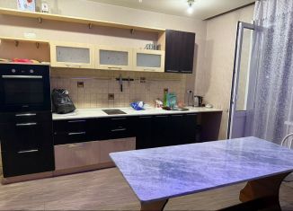 Сдаю трехкомнатную квартиру, 77 м2, Новосибирск, улица В. Высоцкого, 39, молодёжный ЖК Восточный