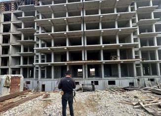 Продаю 1-ком. квартиру, 58 м2, Махачкала, Маковая улица, 9