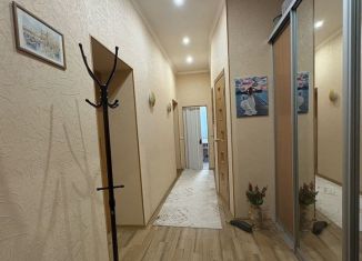 Продажа двухкомнатной квартиры, 60.3 м2, Сарапул, улица Степана Разина, 62