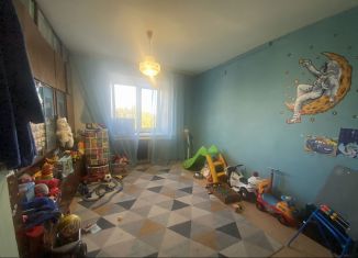 Продается 3-комнатная квартира, 59.7 м2, Тобольск, улица Свердлова, 26