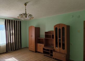 Продаю 2-ком. квартиру, 64.2 м2, Республика Башкортостан, улица Губкина, 2