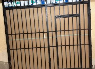 Сдаю гараж, 18 м2, Москва, район Черёмушки, Перекопская улица, 34к2