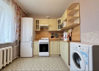 Сдача в аренду 2-комнатной квартиры, 55 м2, Уфа, улица Даута Юлтыя, 12