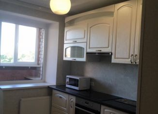 Аренда 1-ком. квартиры, 38 м2, Уфа, улица Набережная реки Уфы, 25