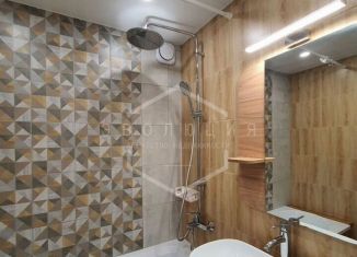 Продам 2-ком. квартиру, 57 м2, Калининград, улица Георгия Димитрова, 41В