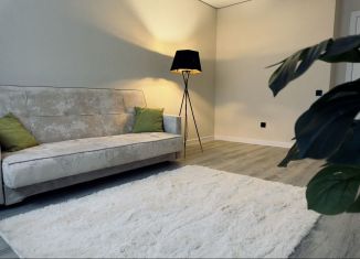 Продается 2-комнатная квартира, 53 м2, Чебоксары, улица Юрия Гагарина, 47к5