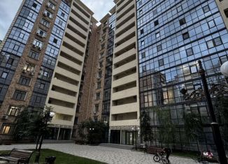 Продам 2-комнатную квартиру, 50 м2, Махачкала, улица Времена Года, 9к1