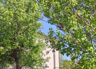 Продаю 1-ком. квартиру, 26.5 м2, Волгоград, Тюльпановая улица, 8