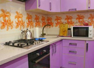 Сдам 2-ком. квартиру, 52 м2, Ярославль, Ленинградский проспект, 111