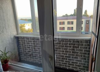 Продажа 2-комнатной квартиры, 50.2 м2, Майкоп, улица Хакурате, 236