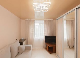 Продается двухкомнатная квартира, 42.3 м2, Тюмень, улица 30 лет Победы, 58