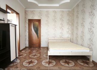 Продаю 1-комнатную квартиру, 32.3 м2, Сочи, улица Кирова, 127