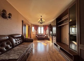 Продам 3-комнатную квартиру, 83.3 м2, Москва, улица Плющева, 15, ВАО