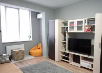 Квартира на продажу студия, 32.2 м2, посёлок Российский, улица Атамана Бабыча, 11