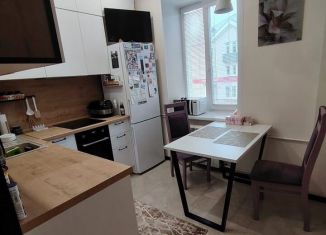 Продается 2-комнатная квартира, 49.8 м2, Новоуральск, Первомайская улица, 80