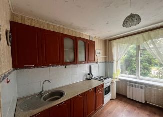 Продаю 2-ком. квартиру, 47.2 м2, Челябинск, улица Комарова, 112А