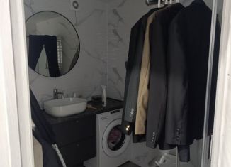 Продается 2-ком. квартира, 45 м2, Керчь, улица Лейтенанта Бувина, 7