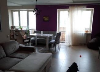 3-комнатная квартира на продажу, 99 м2, Калининград, Озёрная улица, 35Б