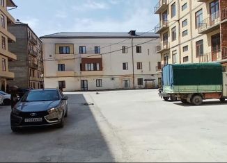 Продаю двухкомнатную квартиру, 74.2 м2, Дагестан, улица Имама Гази-Магомеда, 7/7