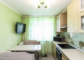 Продажа 3-комнатной квартиры, 66.1 м2, Тюмень, Заречный проезд, 35