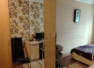 Сдаю 2-ком. квартиру, 41 м2, Новосибирск, улица Крамского, 4А, Октябрьский район