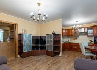 Аренда 2-ком. квартиры, 74 м2, Тюмень, улица Максима Горького, 10