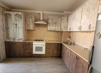 Продаю 2-комнатную квартиру, 52.3 м2, Стерлитамак, улица Артёма, 64