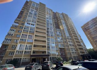 Продаю 1-комнатную квартиру, 36.9 м2, Казань, улица Чингиза Айтматова, 7