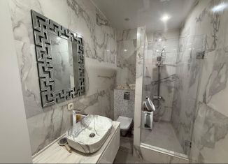 Продажа 2-комнатной квартиры, 89 м2, Махачкала, Кадарская улица, 28