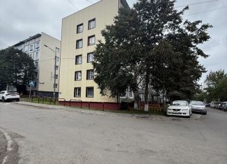 Продаю 4-ком. квартиру, 75.6 м2, Петропавловск-Камчатский, улица Академика Королёва, 47/2, микрорайон Горизонт-Север
