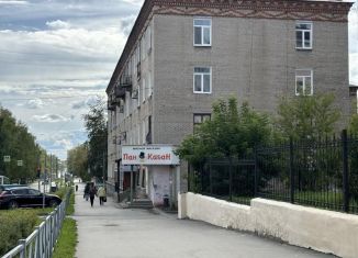 3-комнатная квартира на продажу, 80 м2, Березники, улица Карла Маркса, 47