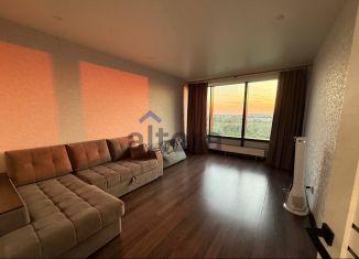 Продаю 1-комнатную квартиру, 42 м2, Казань, Шоссейная улица, 57