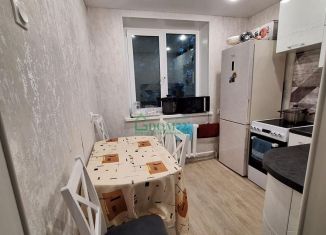 Продам двухкомнатную квартиру, 45.4 м2, Тобольск, 10-й микрорайон, 7