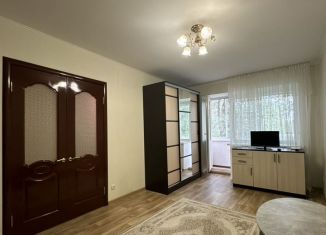 Сдам 1-комнатную квартиру, 30 м2, Саратов, проспект имени 50 лет Октября, 1