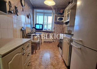 Продаю 3-ком. квартиру, 69 м2, Иваново, микрорайон 14-е Почтовое Отделение, 267