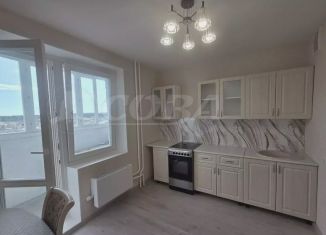 Продажа 1-ком. квартиры, 40.7 м2, Тюмень, улица Монтажников, 34