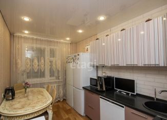 Продам 3-комнатную квартиру, 67.3 м2, Тюмень, улица Новосёлов, 12к2