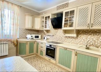 Продам 3-ком. квартиру, 74 м2, Ростов-на-Дону, Орбитальная улица