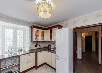 Продаю 1-комнатную квартиру, 43.4 м2, Тюмень, улица Прокопия Артамонова, 15