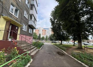 Продам 2-комнатную квартиру, 46.3 м2, Орёл, Комсомольская улица
