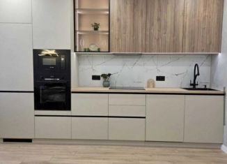 Сдаю 1-ком. квартиру, 40 м2, Череповец, улица Максима Горького, 34