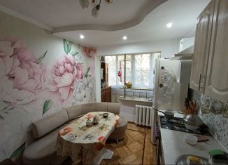 Продам 3-ком. квартиру, 90 м2, Пятигорск, улица Мира, 39