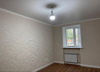 Продам 2-ком. квартиру, 56 м2, Ростов-на-Дону, улица Малиновского, 18/165