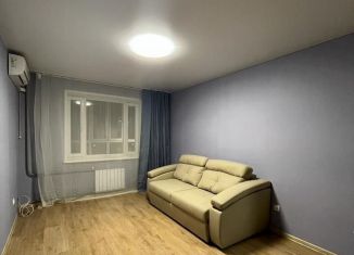 Сдаю 1-ком. квартиру, 38 м2, Уфа, улица Евгения Столярова, 4