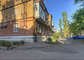 Продаю 3-комнатную квартиру, 56 м2, Таганрог, улица Шаумяна, 29