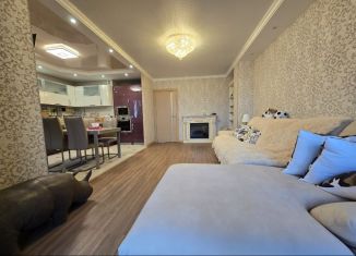 Продается 3-ком. квартира, 85.4 м2, Ярославль, Республиканская улица, 6