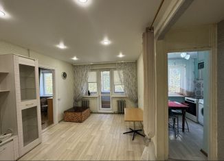 Сдам двухкомнатную квартиру, 45 м2, Тюмень, улица Пермякова, 12