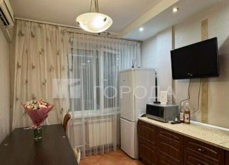 Аренда 2-ком. квартиры, 46.6 м2, Новосибирск, улица Галущака, 2, метро Заельцовская