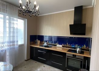 Сдам двухкомнатную квартиру, 65 м2, Пятигорск, проспект Калинина, 5