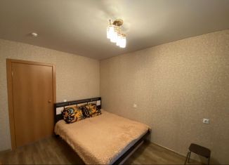 Сдам двухкомнатную квартиру, 47 м2, Республика Башкортостан, улица Современников, 4